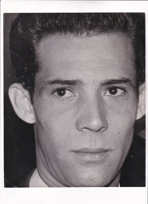 Reinaldo Miravalles